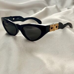 AUTHENTIC VINTAGE VERSACE SUNGLASSES